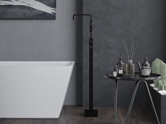 Črne stenske ploščice Mexen v kopalnici