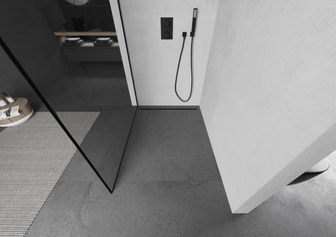 Pršne slušalke v kopalnici