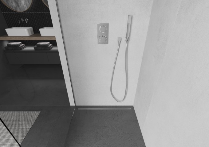 chromo tuši cev v tuš kabini