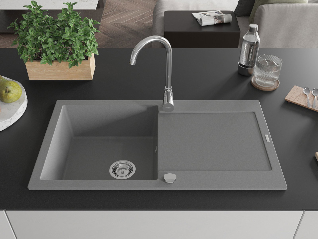 Pomivalno korito 90 cm v kuhinji