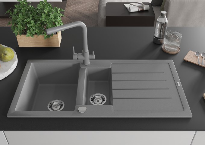 Granitni pomivalniki z armaturo sivi