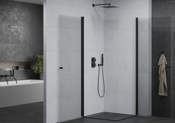 Kabine s prhojnimi vrati