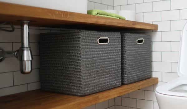 Kateri sifon izbrati za umivalnik na pultu?