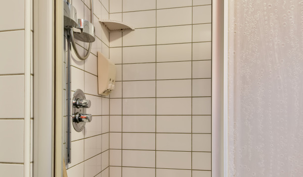 Kako izbrati točkovni pršni komplet?