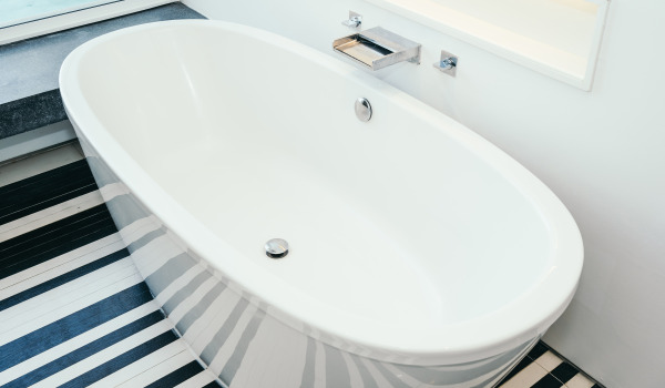 Za kaj se uporablja zaslon v kadi?