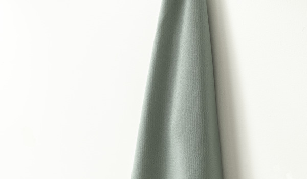 Kako pritrditi kljuke v kopalnici?