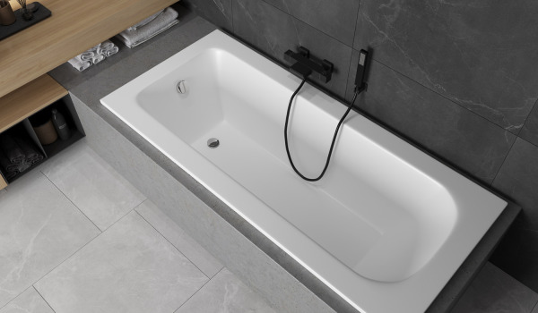 S čim umivati akrilno kad?