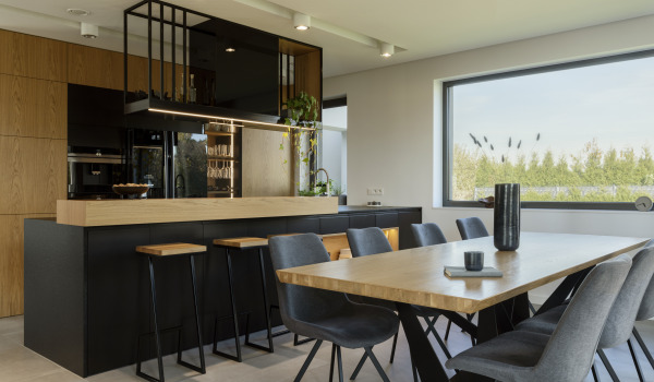 Kakšne plošče izbrati za kuhinjo? Kaj se bo najbolje obneslo?