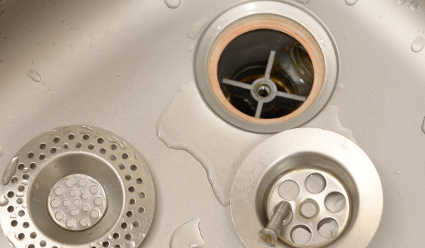 Avtomatski ali tradicionalni sifon - kateri izbrati in kakšne so razlike?