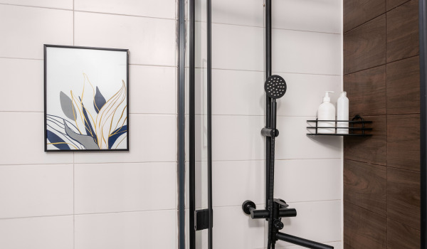 Naredi sam: montaža stenske pipe v 5 preprostih korakih