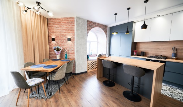 Katere talne plošče izbrati za kuhinjo? Ali je vredno?