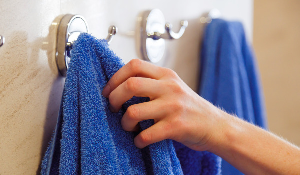 Kje je najbolje pritrditi brezinvazivne kavlje?