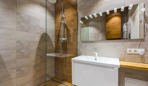 Katero tuš steber izbrati?